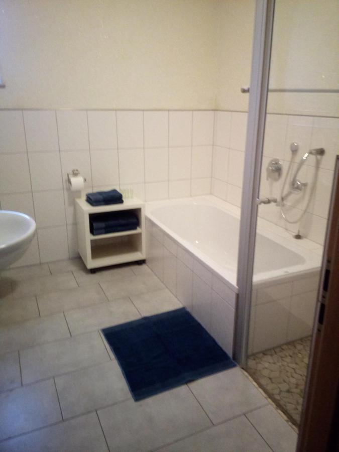Ferienwohnung Kopold "Im Alten Schulhaus" Pottmes Ngoại thất bức ảnh